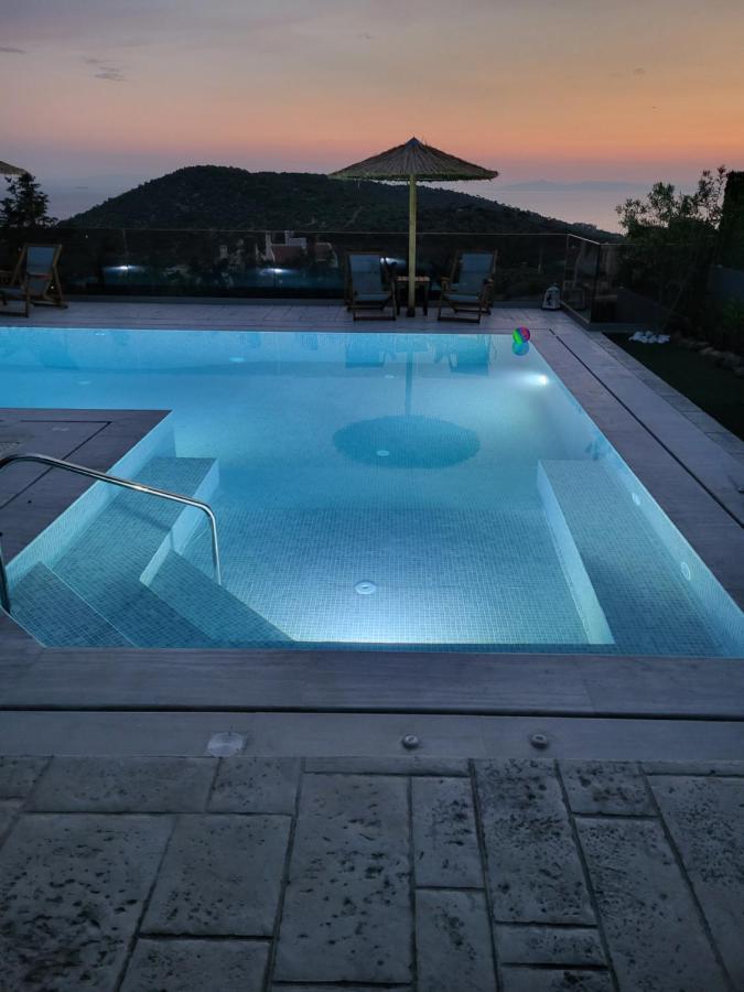 Stergiou Luxury Apartments With Shared Pool Anavyssos Eksteriør billede