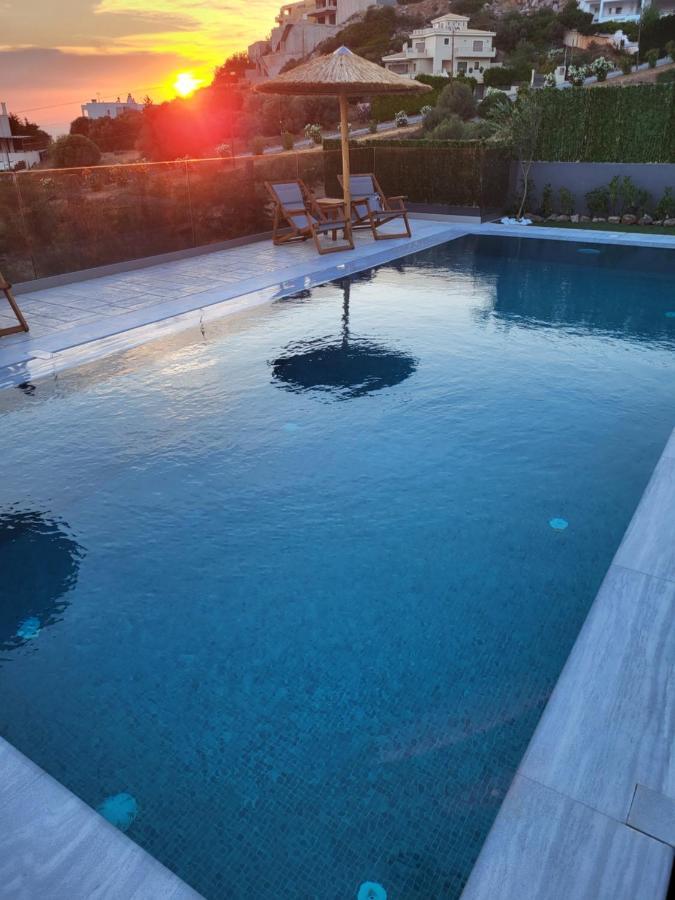 Stergiou Luxury Apartments With Shared Pool Anavyssos Eksteriør billede